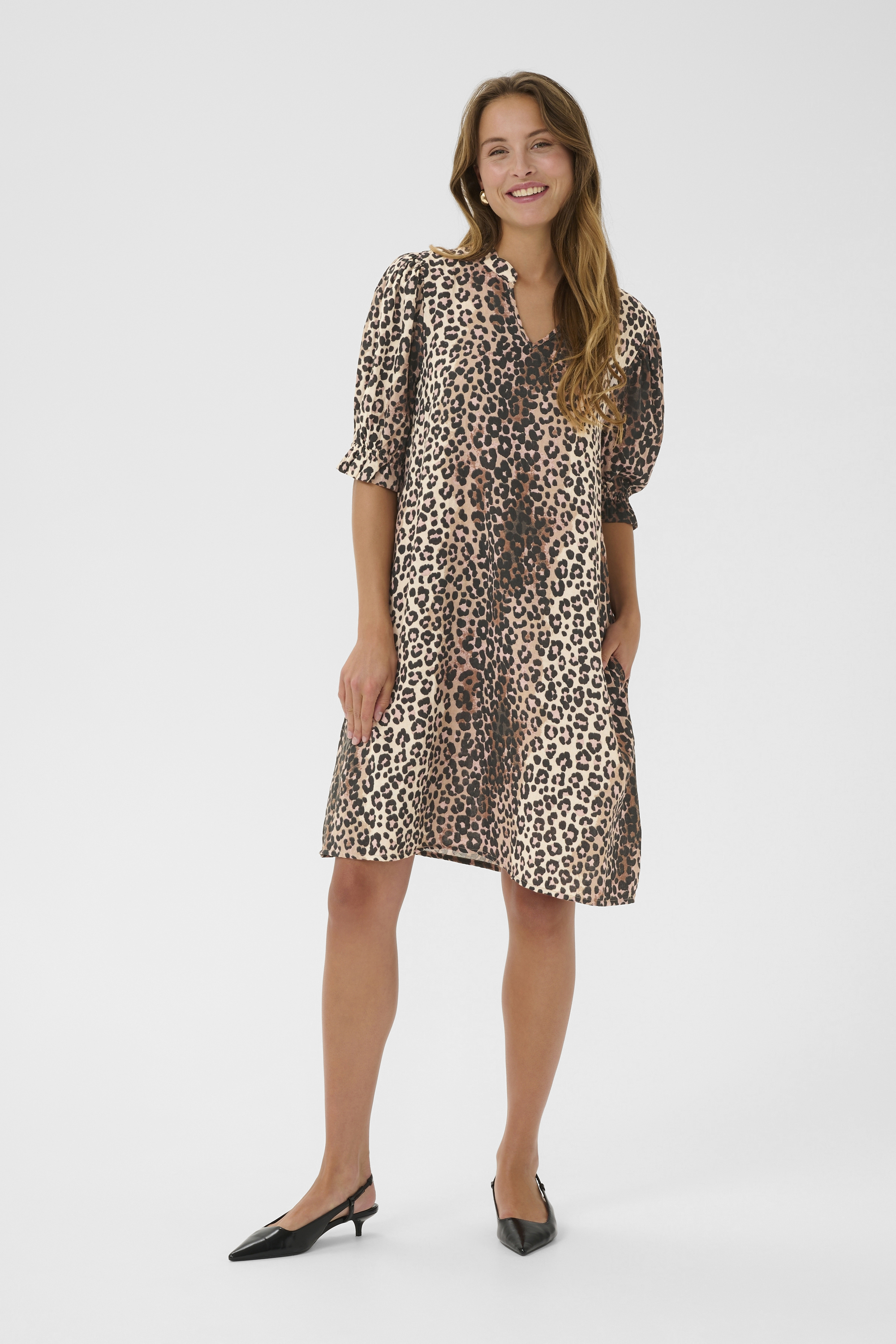 Kleid mit entspannter Passform animal Image