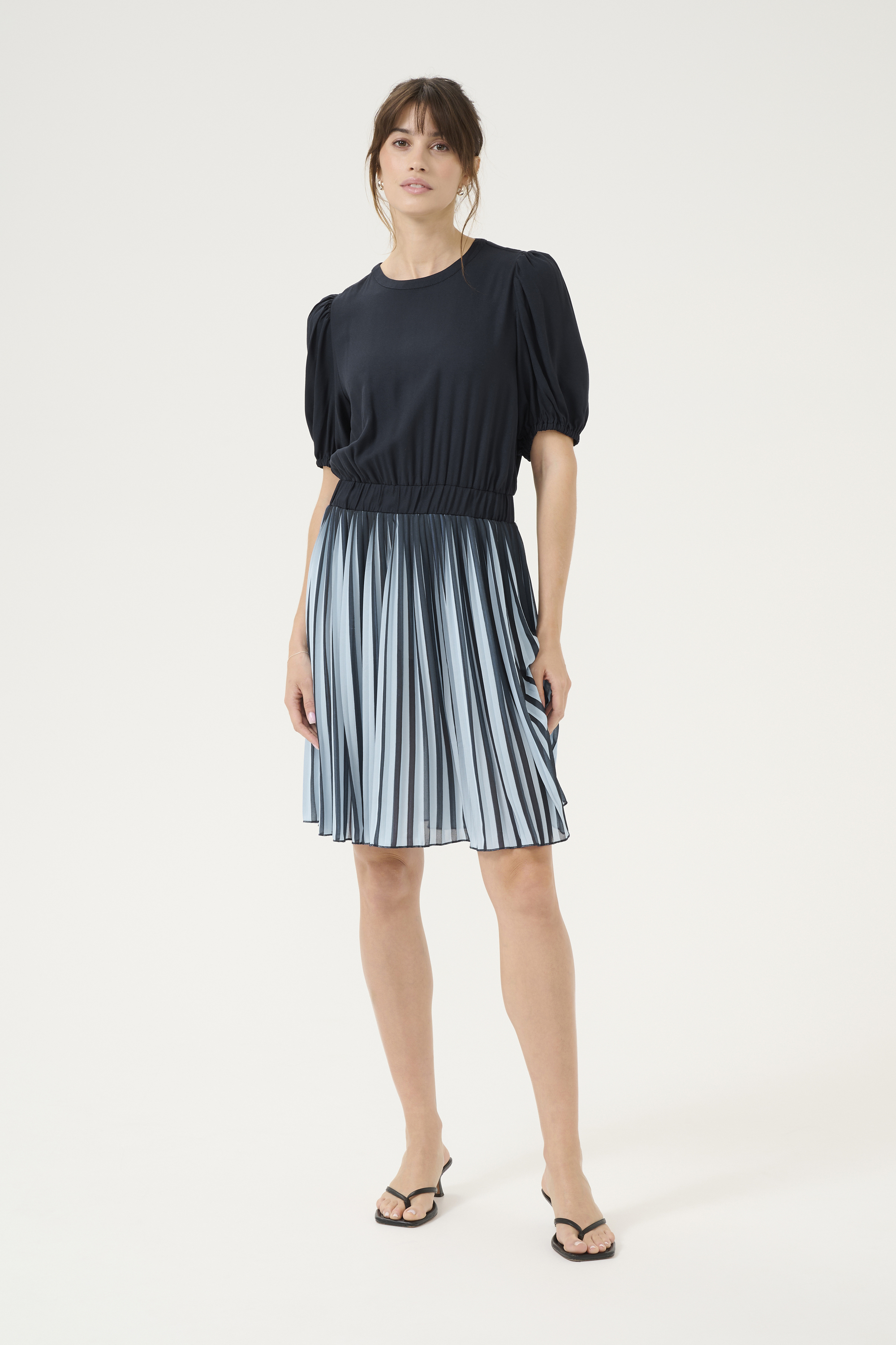 Jersey-Kleid mit lockerer Passform navy Image