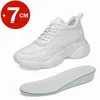 Rindsleder Mann Turnschuhe Aufzug Schuhe Höhe Erhöhen Schuhe für Männer Lift Sport Weiße Turnschuhe Schwarze Schuhe Einlegesohle 7CM Hohe Schuhe