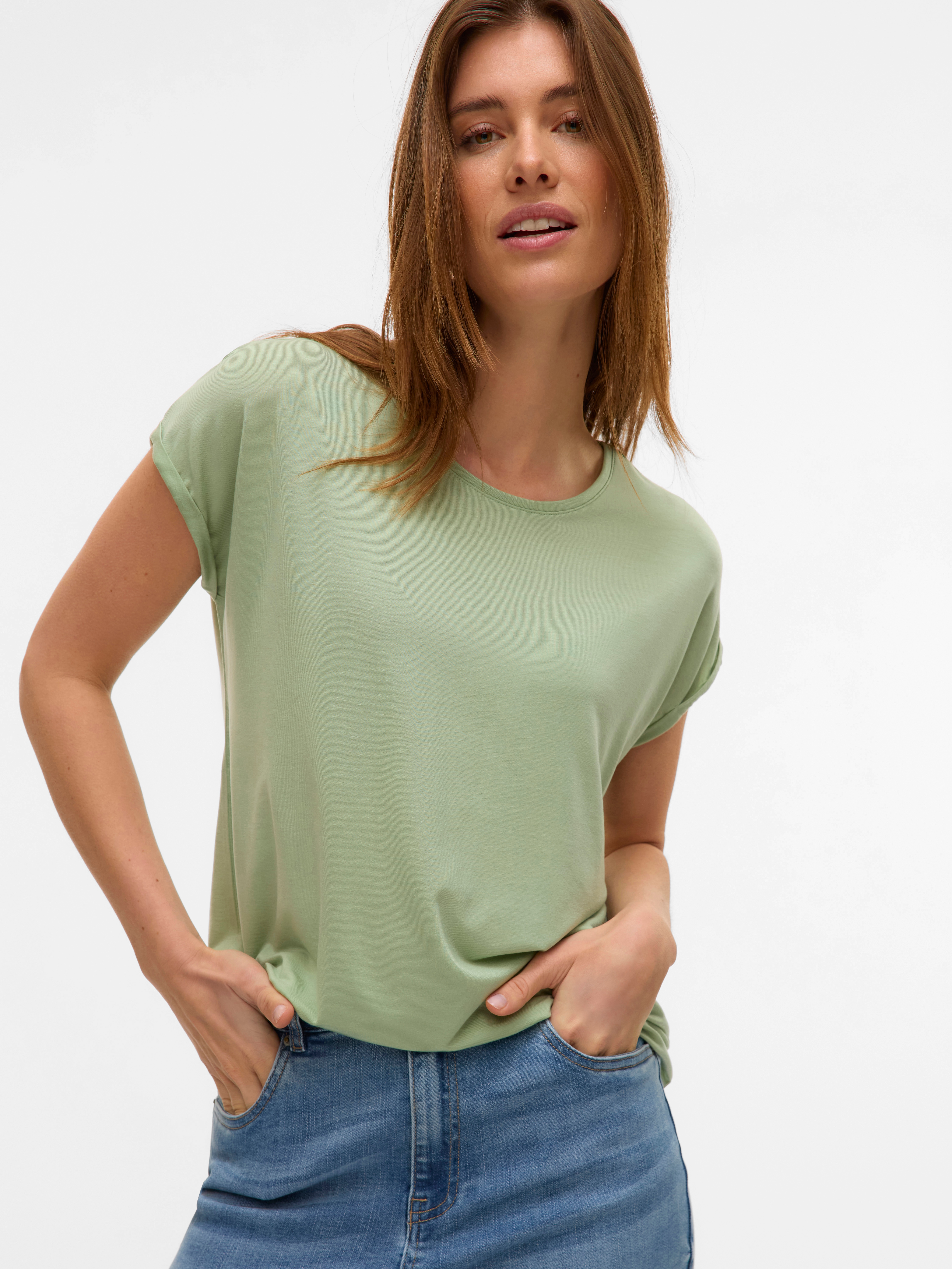 Rundhalsshirt VERO MODA "VMAVA PLAIN SS TOP GAJRS NOOS", Damen, Gr. S, grün (smoke grün), Jersey, Obermaterial: 95% Lyocell, 5% Elasthan, unifarben, regular fit normal, Rundhals, Shirts Rundhalsshirt, Materialmix, regular fit