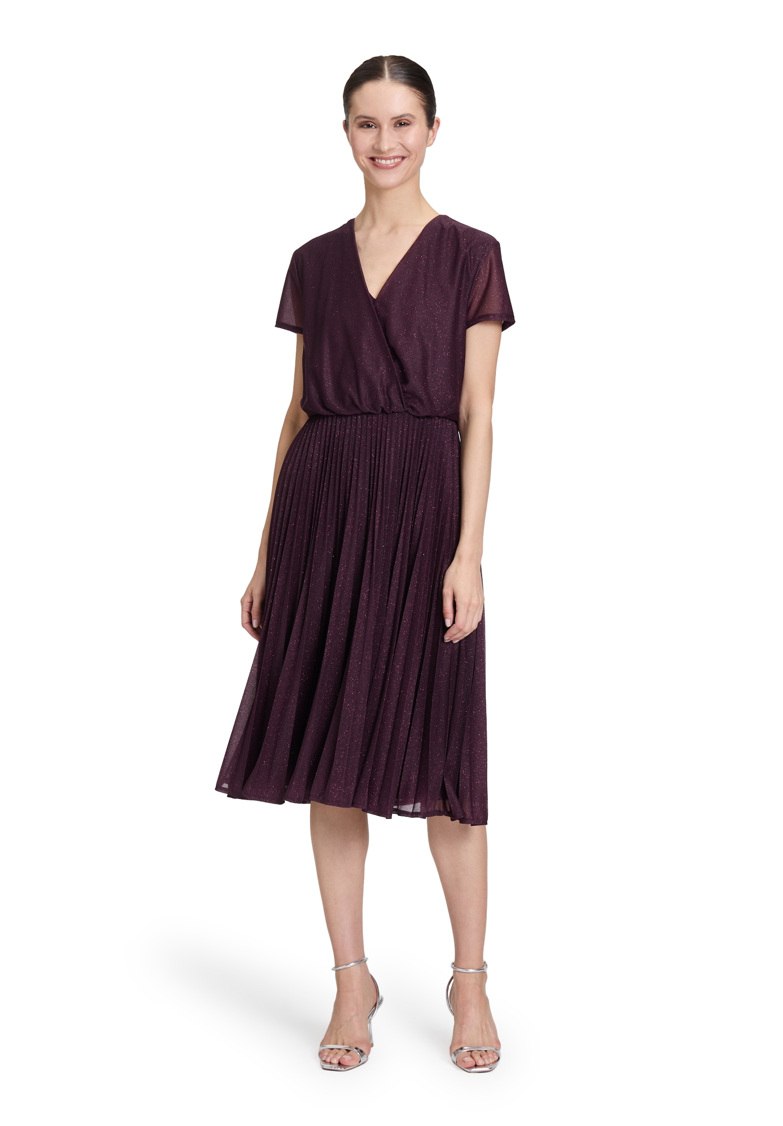 Cocktailkleid VERA MONT "Damen Cocktailkleid mit Plissee", Damen, Gr. 42, Normalgrößen, lila (lila, lila), Mesh, Obermaterial: 100% Polyester. Futter: 100% Polyester., loose fit kurz, V-Ausschnitt, Kleider Image