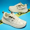 Große 39–47 Herren-Schuhe mit breiter Zehenpartie für den Außenbereich, rutschfest, verschleißfest, Sneaker, dicke Sohle, dämpfend, minimalistische Freizeitschuhe