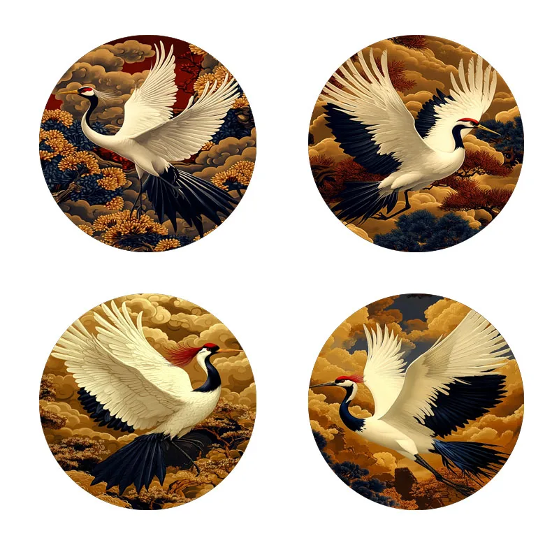 4er-Untersetzer mit rote Kranich-Aufdruck, geeignet für die tägliche Familientreffendekoration, den Bürogebrauch und rutschfeste Holzuntersetzer Image