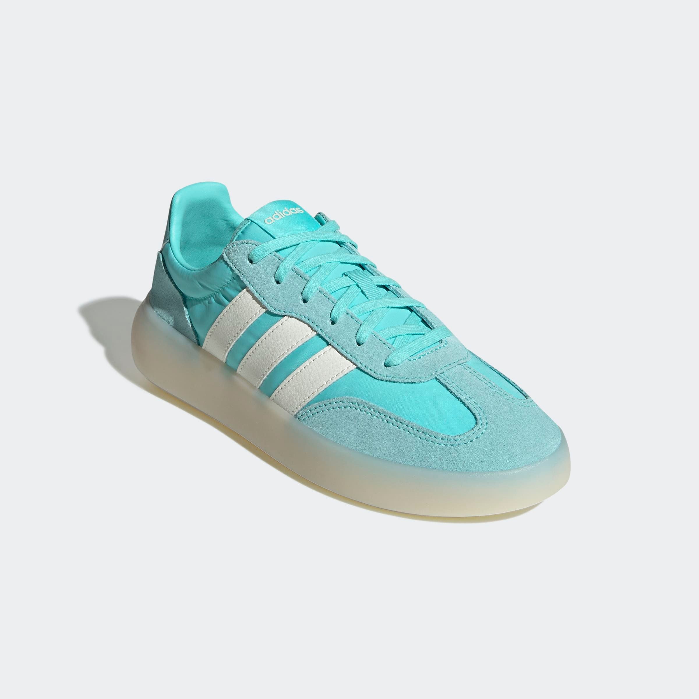 Sneaker ADIDAS SPORTSWEAR "BARREDA DECODE", Damen, Gr. 40, weiß (flash aqua, sanftes weiß, mint ton), Leder, Textil, Schuhe Sneaker, Design auf den Spuren des adidas Handball Spezial