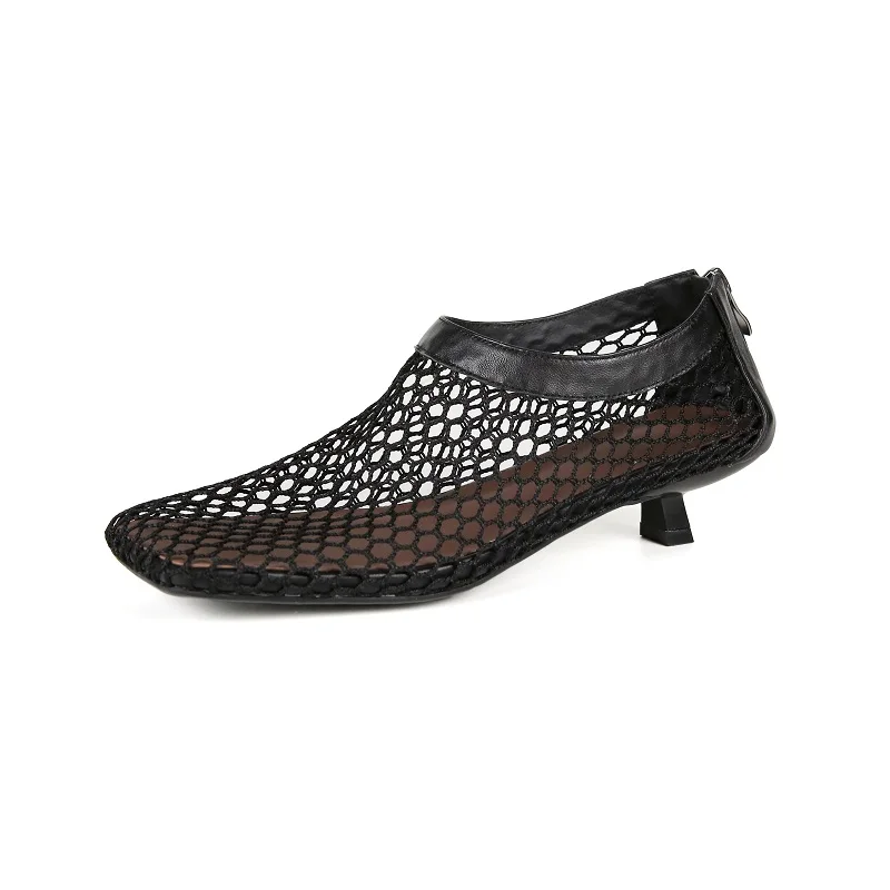 Frauen Sommer Mesh Schuhe Kitten Heel Atmungsaktive Pumps Karree Sandalen Designer Beliebte Einfache Schuhe Rot Braun Schwarz Schuhe