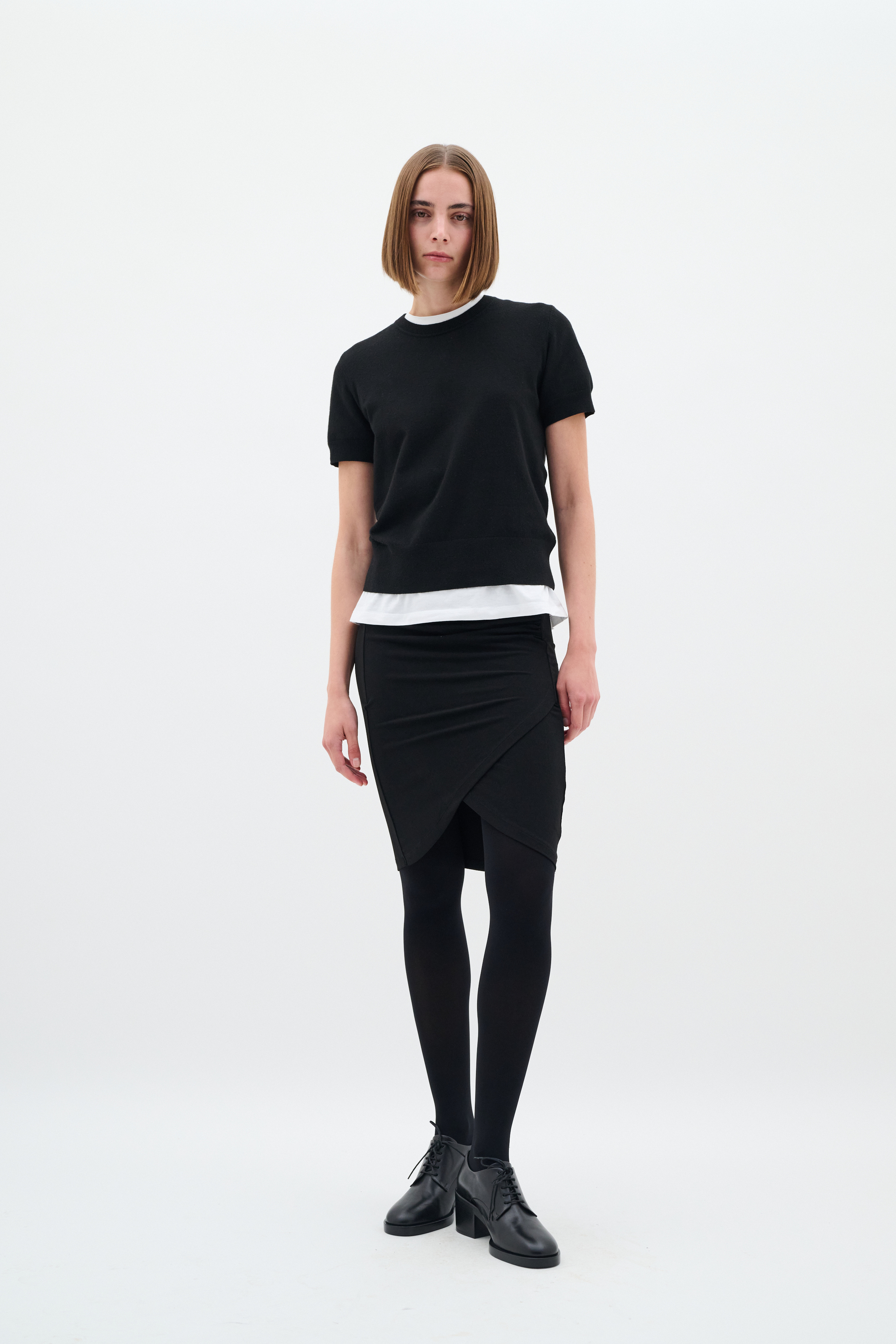 Rock Pencil shape Blac Image