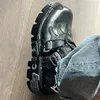 Flammen Punk Rock Sneakers Schnürung Gothic Dark Style runde Zehen dicken Boden gemischte Farbe Neuheit Y2k Schuhe Mode prägnant neuesten