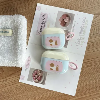 Hübsche braune Teddy-Hund-Cartoon-Muster, cremefarben, blau, niedliche Kopfhörerhülle mit rosa Ringabdeckung für AirPods 1, 2, 3, 4 Pro Pro 2 Image
