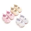 Frühling Neue Baby Schuhe Spitze Gestickte Schuhe Exquisite Prinzessin Schuhe Anti Slip Weichen Sohlen frauen Baby Wanderschuhe