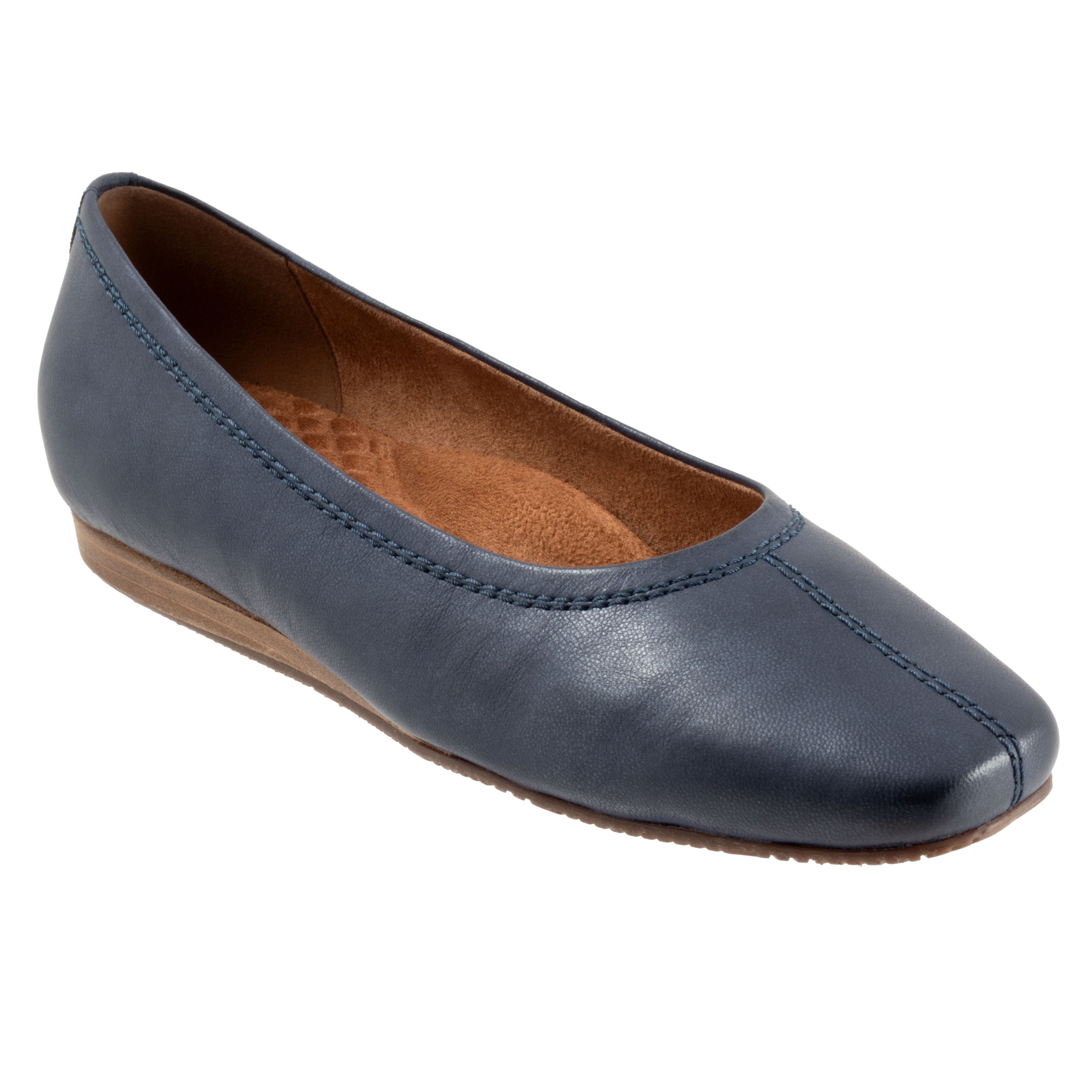 Women's Vera Cruz Flat by SoftWalk in Navy Pearl (Size 9 1/2 M)
