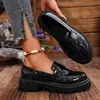 Le Fu Schuhe Damen Frühling Neue vielseitige bequeme One Step Stepping dicke Sohlen kleine Lederschuhe grober Absatz Le Fu Schuhe