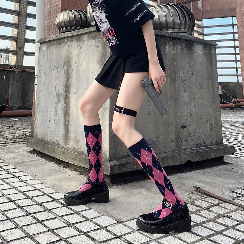 Herbst Winter Frauen Kalb Socken JK INS Flut Baumwolle Strümpfe Britischen Stil Plaid Weibliche Hohe Knie Socke Polyester Lange Calcetines Image
