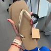 2025, Sommer Neue Damen Karree Gummi Flip-Flops Luxus Casual Outdoor Strand Sandalen Größe 35-42 Damenschuhe