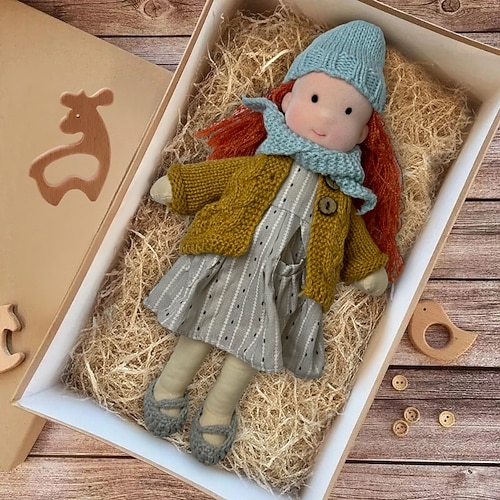 handgemachte Waldorfpuppe Baby Mädchen mit Kleidersets - 11,8 Zoll weiche Plüschpuppe für Kleinkinder ideales Weihnachtsgeschenk für Kinder Image