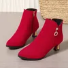 Elegante Damenstiefel, Knöchelflock, 2024, Winter, neue spitze schwarze seitliche Reißverschluss, Strass, lässiger Stiefel, quadratischer Absatz, Damenschuhe