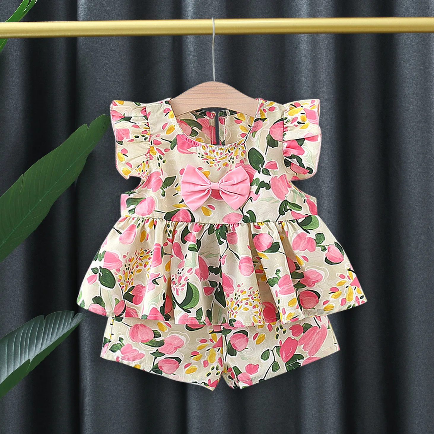 Baby Mädchen Anzug Sommer Baumwolle Voll Gedruckt Blume Top Shorts Mädchen Kleidung Nette Bowknot Mädchen Strand Anzug Baby Mädchen Kleidung Image