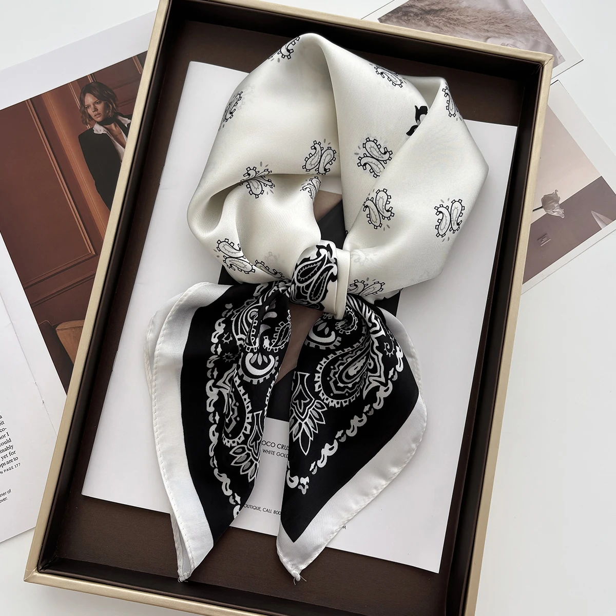 Luxus Paisley Print Weibliche Satin Neck Schal Platz Haar Schals Foulard Kopf Band Schals Wraps Halstuch Bandana Frauen Image