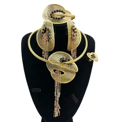 Luxury Dubai Gold Plated Fine Jewelry Set New Fashion Necklace Earrings Bracelet Women Birthday Gift FHK20833