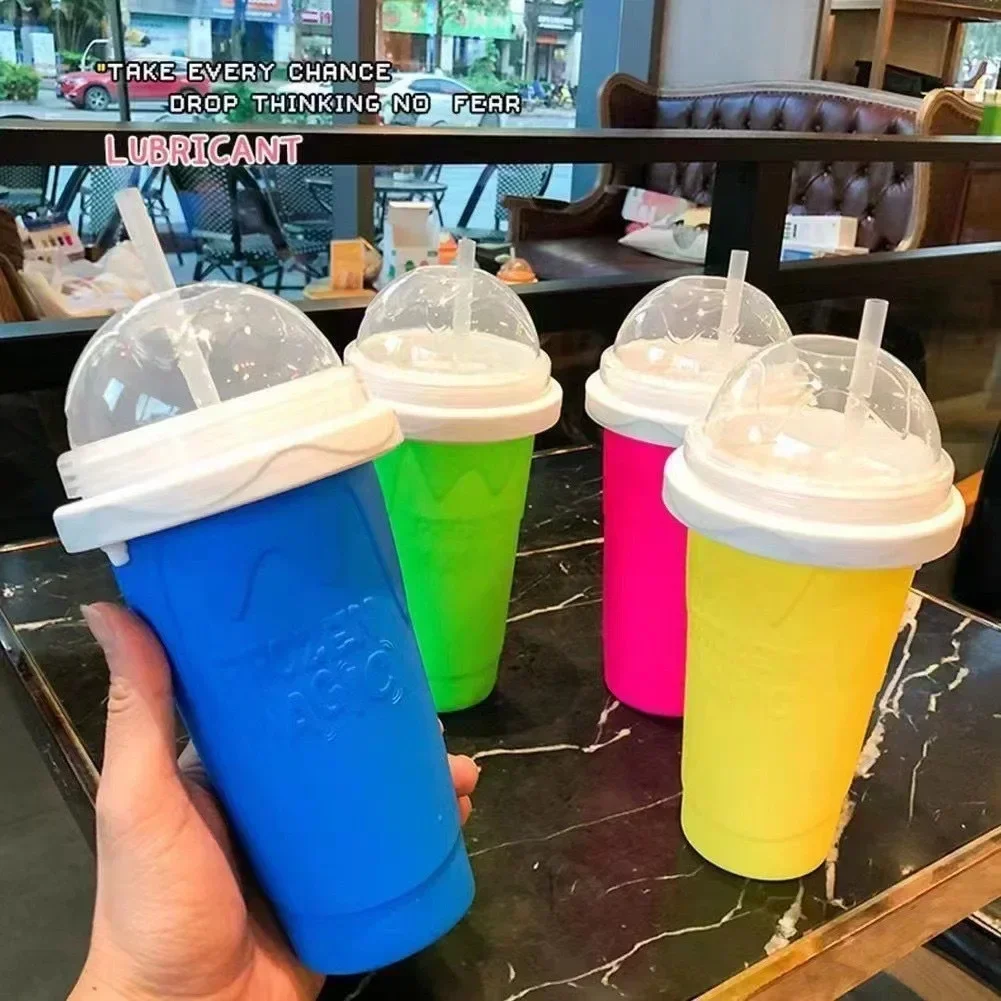 Squeeze Cup Magic Quick Frozen Smoothies Cup für Säfte Milch Eis machen doppellagige Silica Cup für Kinder Freunde Familie Image