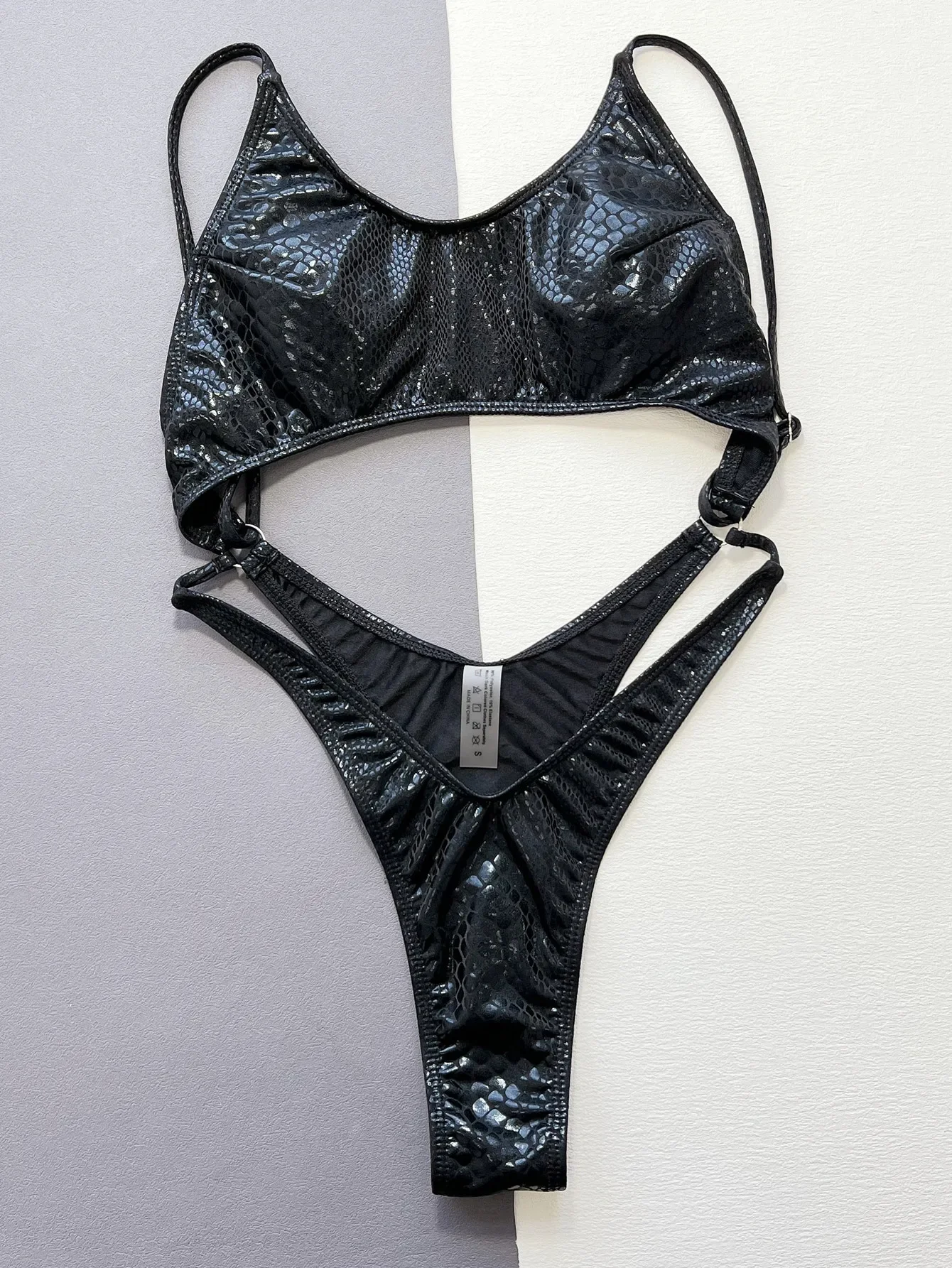 Frauen Schwarz Schlangenmuster Metallic Badeanzug Einteiler Hohl Rückenfrei Bikini Bademode Badeanzug Strand Outfits Body Biquini