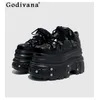 Y2K Subkultur Japanische Original Spice Girl Punk Stil Muffin-Schuhe mit dicken Sohlen, runder Kopf, Nieten, Schnürung, kleine Lederschuhe