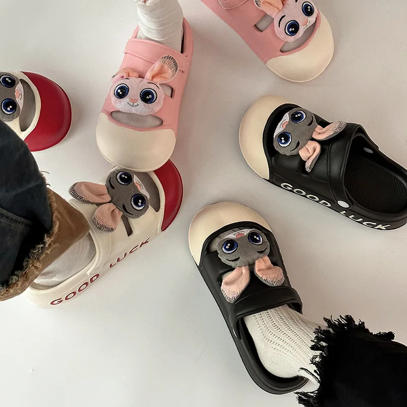 Clogs im koreanischen Stil, niedliche, mit Zehen bedeckende Hausschuhe, neuer Sommerstil, geeignet für Outdoor-Bekleidung, mit „Scheiß-Stepping-Feeling“ Image