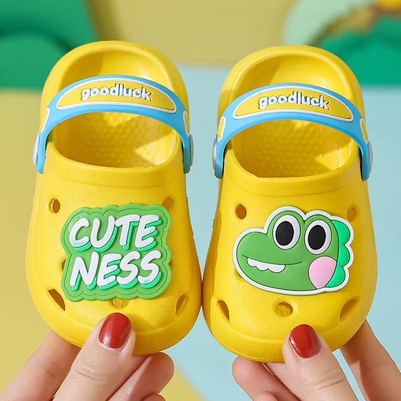 Cartoon Hause Hausschuhe Kinder Mode Nette Weiche Sohlen Nicht-slip Sandalen Sommer Neue Design Schuhe Baby Unisex PVC Runde kopf Hausschuhe Image