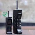 Telefono cellulare retrò Big Brother 1,8 pollici 2G Quad SIM Batteria grande Telefono cellulare robusto vintage Power Bank Quadrante Bluetooth per esterno