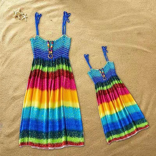 Mama und ich Kindertag Kleider Regenbogen Gestreift Freizeitskleidung Bedruckt Mehrfarbig Blau Grün Ärmellos Knielang Tank-Top Kleid Boho Passende Outfits Image
