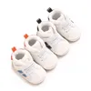 Neue Winter-Babyschuhe mit Fleece für Männer und Frauen, Sportschuhe mit weichen Sohlen, hohe Babyschuhe und Wanderschuhe