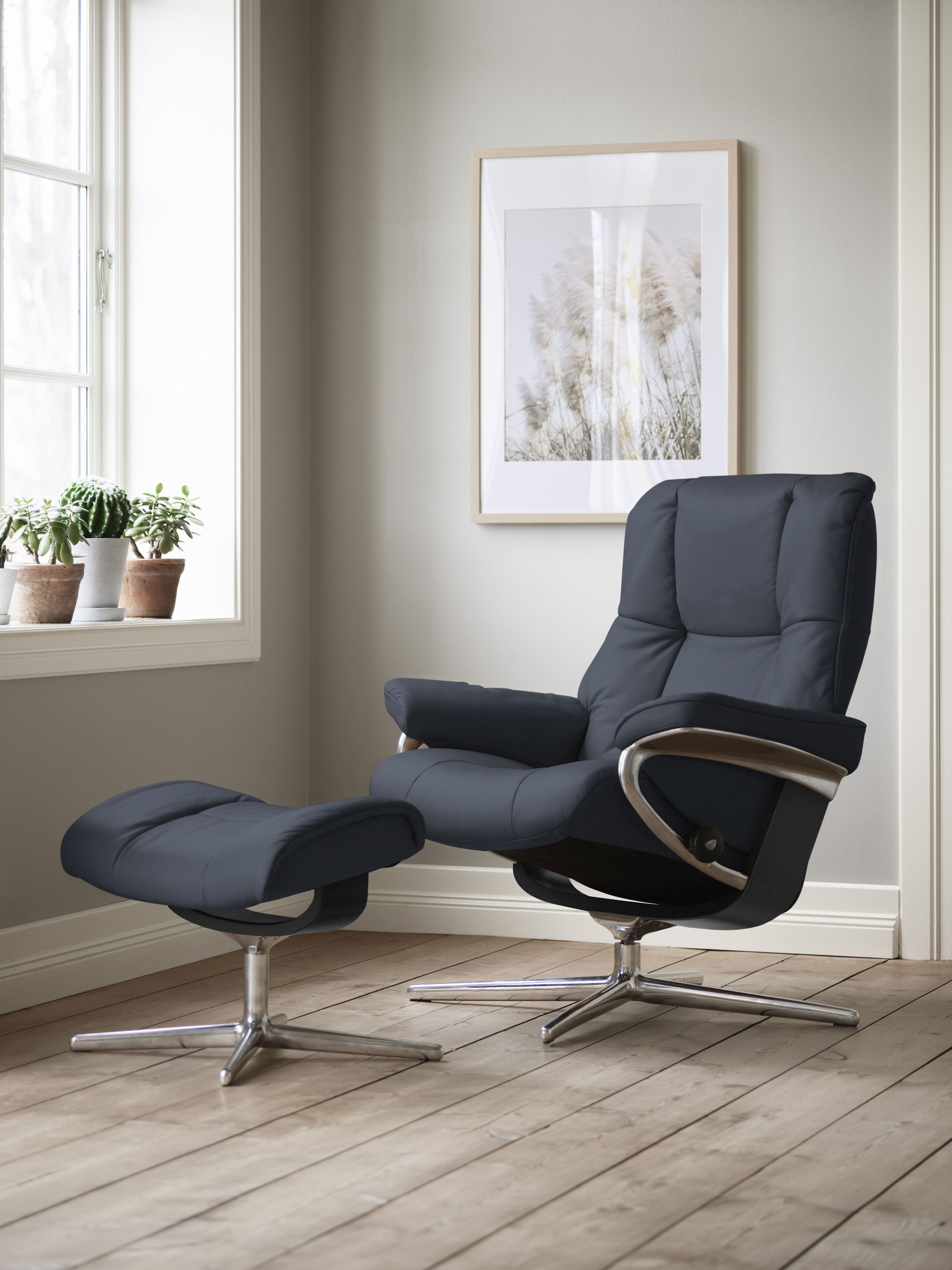 Relaxsessel STRESSLESS "Mayfair", blau (oxford blau paloma), B:79cm H:102cm T:73cm, Leder PALOMA: PALOMA ist ein durchgefärbtes Semianilin-Möbelleder mit natürlicher Narbung., Sessel, Relaxsessel, mit Hocker, mit Cross Base, Größe S, M & L,...