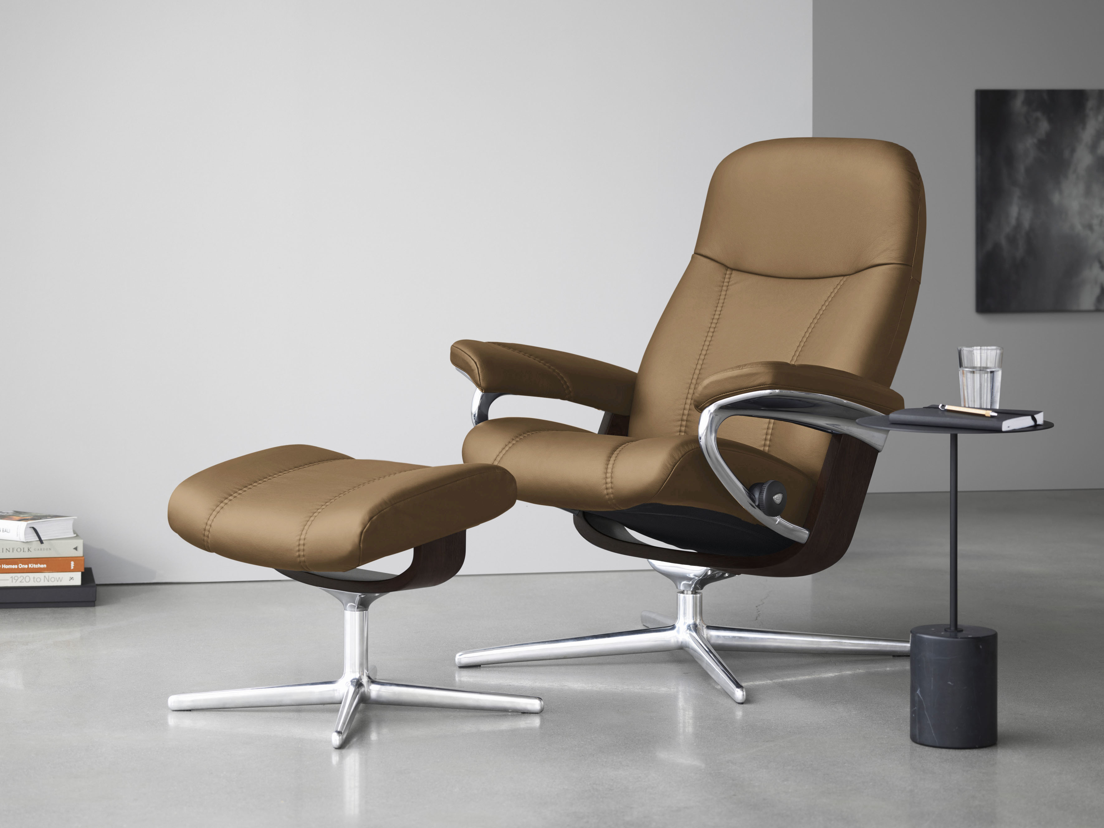 Relaxsessel STRESSLESS "Consul", braun (taupe paloma), B:91cm H:102cm T:79cm, Leder PALOMA: PALOMA ist ein durchgefärbtes Semianilin-Möbelleder mit natürlicher Narbung., Sessel, Relaxsessel, mit Hocker, mit Cross Base, Größe S, M & L, Holzakzent Braun