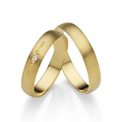 Trauring FIRETTI "Schmuck Geschenk Gold 375 Hochzeit Ehering "LIEBE" Gr. 53, gold (gelbgoldfarben), Fingerringe, 53, 0,01 ct SI = kleine Einschlüsse mit Brillant, Gelbgold 375, 4mm, Made in Germany, wahlweise mit oder ohne Brillant Image