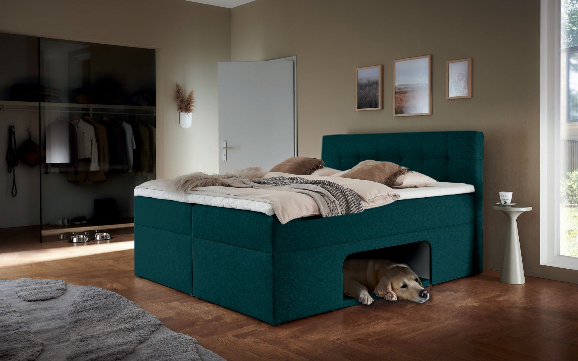 Boxbett PLACES OF STYLE "Carolin", blau (nachtblau meliert), Flachgewebe H3, Liegefläche B/L: 160cm x 200cm Betthöhe: 70cm, Gewicht bis: 110 kg + 110 kg H3 + H3, Bonnell-Federkernmatratze, Komplettbetten, mit Nische inkl. gepolsterter Unterlage für... Image