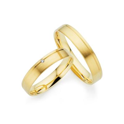 Trauring PHÖNIX "Schmuck Geschenk Gold 333 Trauring Ehering LIEBE versch. Varianten" Gr. 62, gold (gelbgoldfarben), Fingerringe, 62, 0,01 ct SI = kleine Einschlüsse mit Brillant, Gelbgold 333, 4,0mm, Made in Germany, wahlweise mit oder ohne Brillant Image