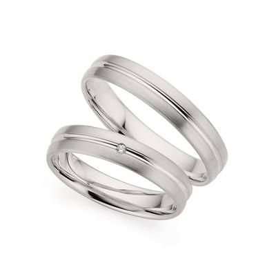 Trauring PHÖNIX "Schmuck Geschenk Gold 333 Trauring Ehering LIEBE versch. Varianten" Gr. 56, weiß (weißgoldfarben), Fingerringe, 56, ohne Brillant, Weißgold 333, 4,0mm, Made in Germany, wahlweise mit oder ohne Brillant Image