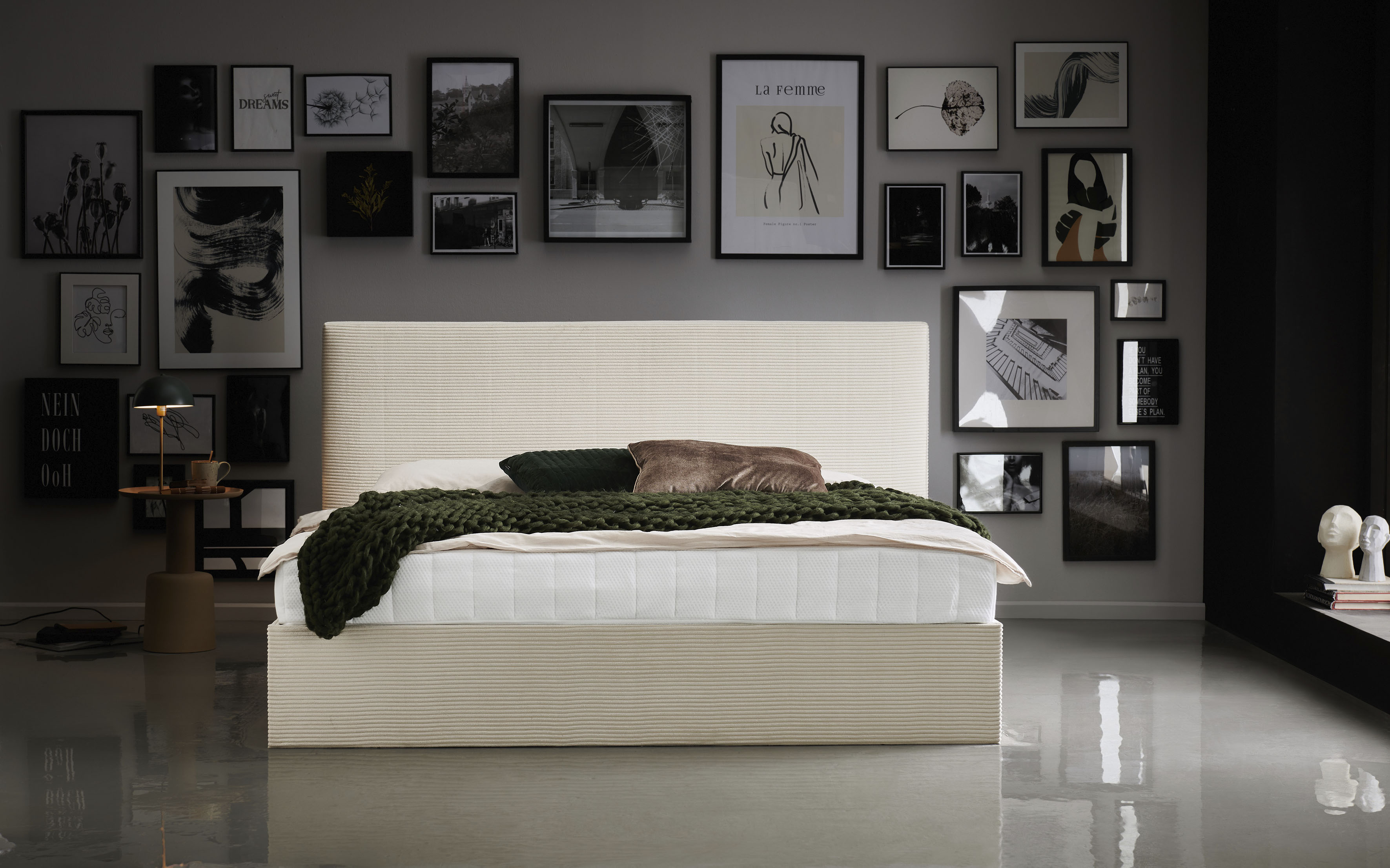 Bettgestell "Melody", beige (creme), B:182cm H:107cm L:213cm, Bettgestell und seitliche Einfassung der Matratzen: Cord, ATLANTIC HOME COLLECTION, Betten, mit Bettkasten und Lattenrost