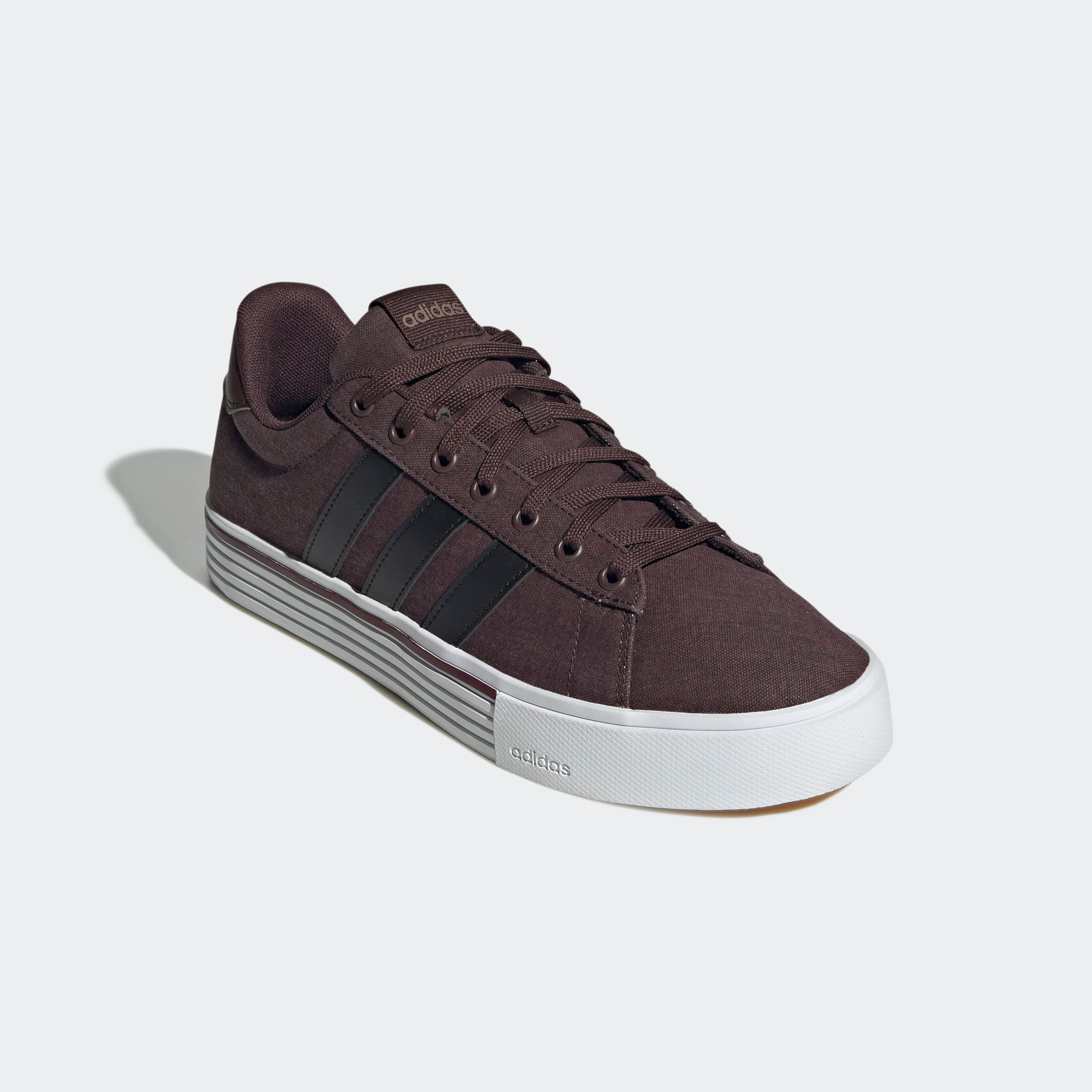 Sneaker ADIDAS SPORTSWEAR "DAILY 4.0", Damen, Gr. 44, weiß (shadow braun, core schwarz, cloud weiß), Synthetik, Textil, Schuhe Sneaker