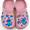 10 Stück Disney Lilo & Stitch PVC Cartoon Krokodil Charms Schuhe für Kinder Schuhe Zubehör Schnalle Clogs DIY Urlaub Geschenke Spielzeug