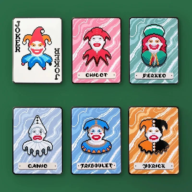 Joker Kartenspiel Peripherer legendärer Clown Metall Rucksäcke Abzeichen Brosche Abzeichen Studententasche Cosplay Party Dekoration Geburtstagsgeschenk Image