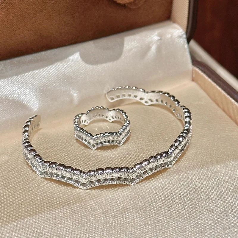 Hochwertige, schillernde Silber 925, Spitze, Krone, Armband, Ring, Vintage-Charms, exquisite Mode, leichter Luxus-Stil, Schmucksets Image