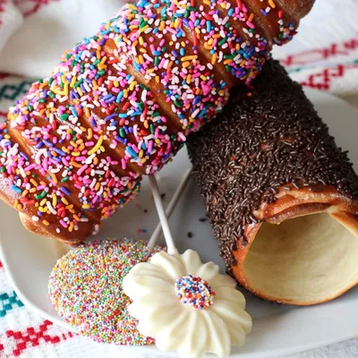 16 Pcs Wood Sticks Electric Chimney Cake Oven Maker Machine;Chimney Cake Rollers Ice Cream Waffle Maker Cone