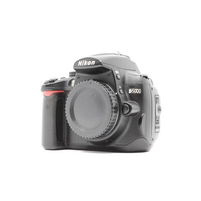 Used Nikon D5000