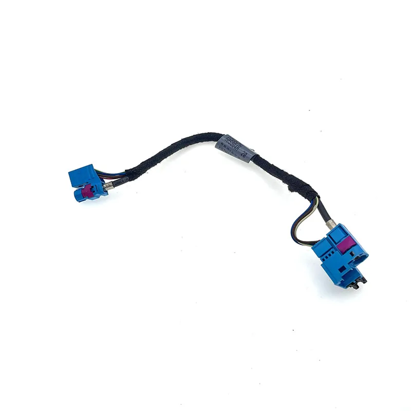 Retorfit Carplay HSD USB-Buchsenadapter für C W205 GLC E-Klasse W213 GLB Image