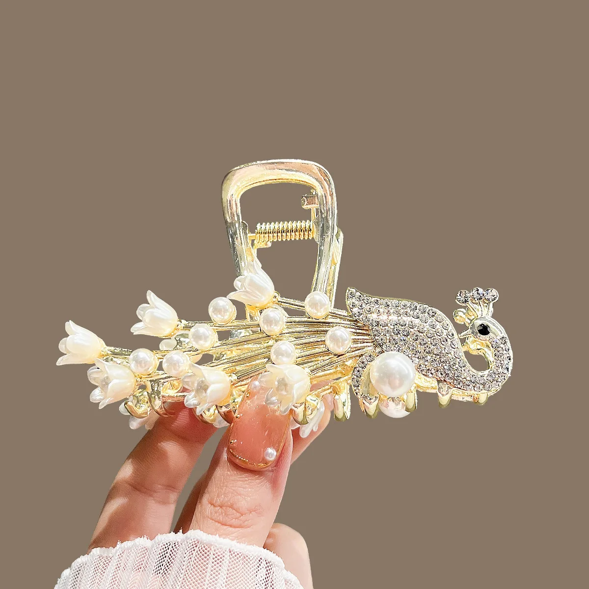 1PC Perle Blume Phoenix Metall Haar Clip Elegante Shark Clip Back-of-Head Haarnadel für Stilvolle Hochsteckfrisur Haar Zubehör Image