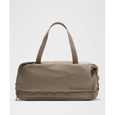 – 3-In-1 Gym Duffle Bag 30L –