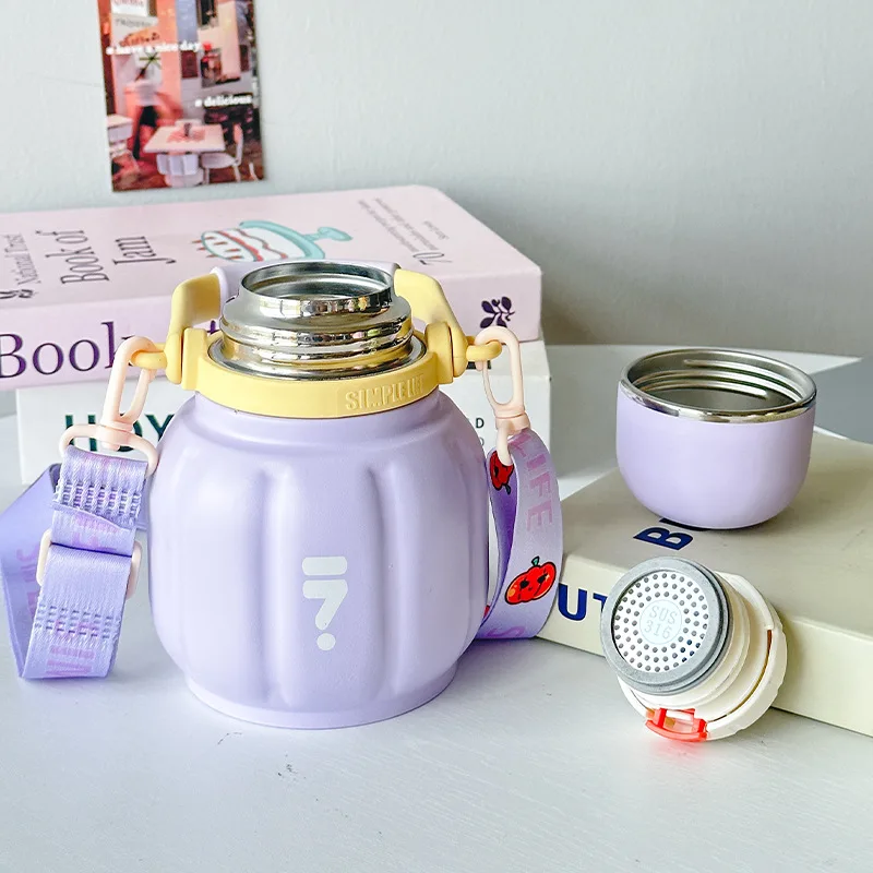 Neuer beliebter Kürbisbecher, großbräuchiger tragbarer isolierter Becher, Mini-süßer isolierter Becher mit großer Kapazität, großbräuchiger Becher Image