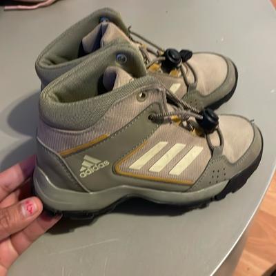 Adidas Shoes | Adidas Size 13k Adidas Hyperhiker Hiking Boots Youth Big Kids Sneakers | Color: Green/Tan | Size: 13b