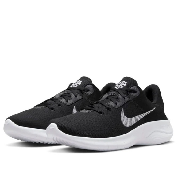 Nike Shoes | Brand New Nike Flex Experience Rn 11 Nan Men’s Running Shoes Dd9284 001 | Color: Black/White | Size: 11.5