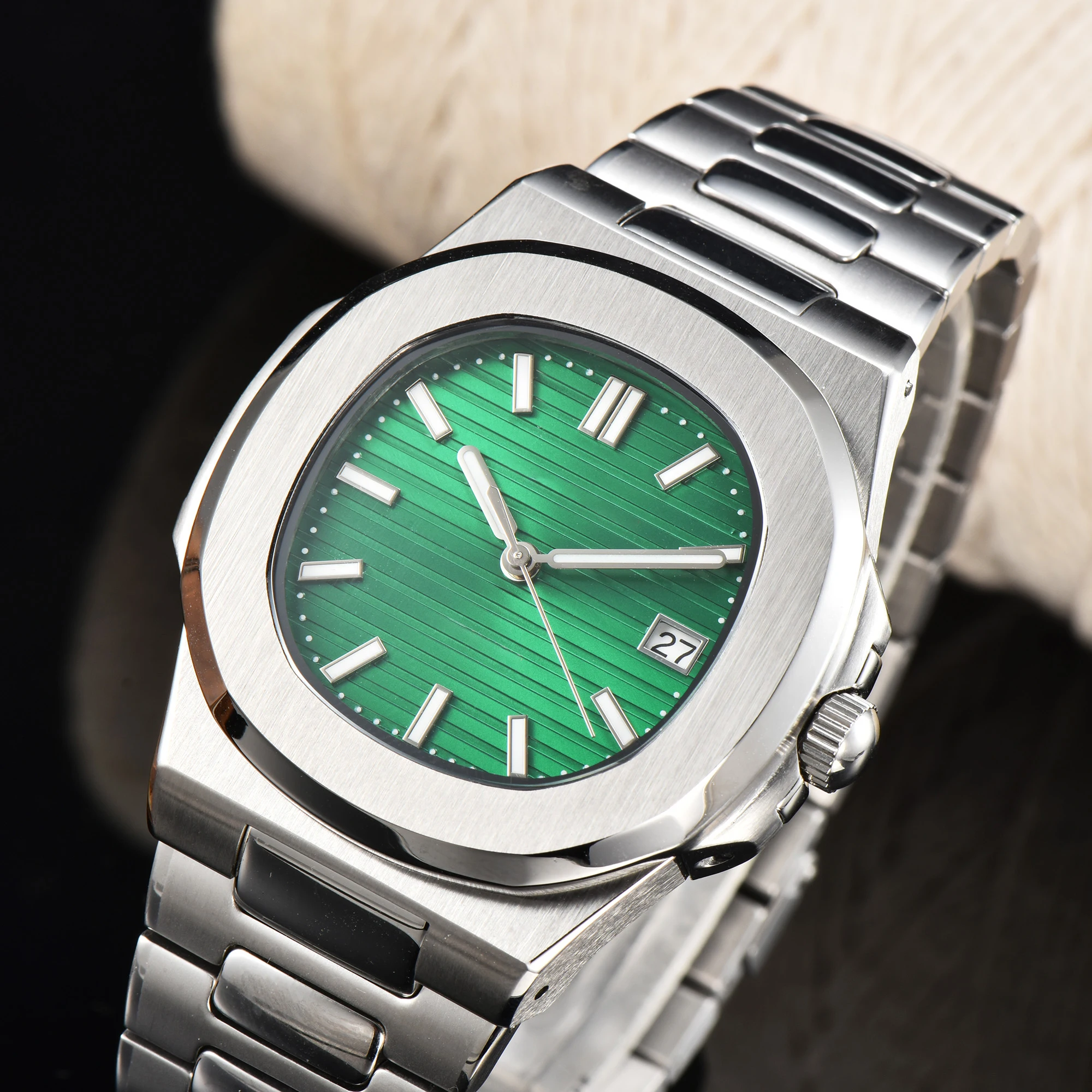 Uhrengehäuse für NH34 N.H35 N.H36 Uhrwerk – passend für 29,5–30 mm Zifferblatt und 13 mm Band – Ersatz-Mod-DIY-Gehäuse-Set in Silber, Schwarz und Gold Image